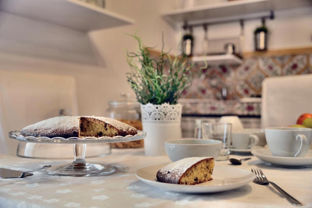 Real Teatro Umberto I Bed & Breakfast Palermo Luaran gambar