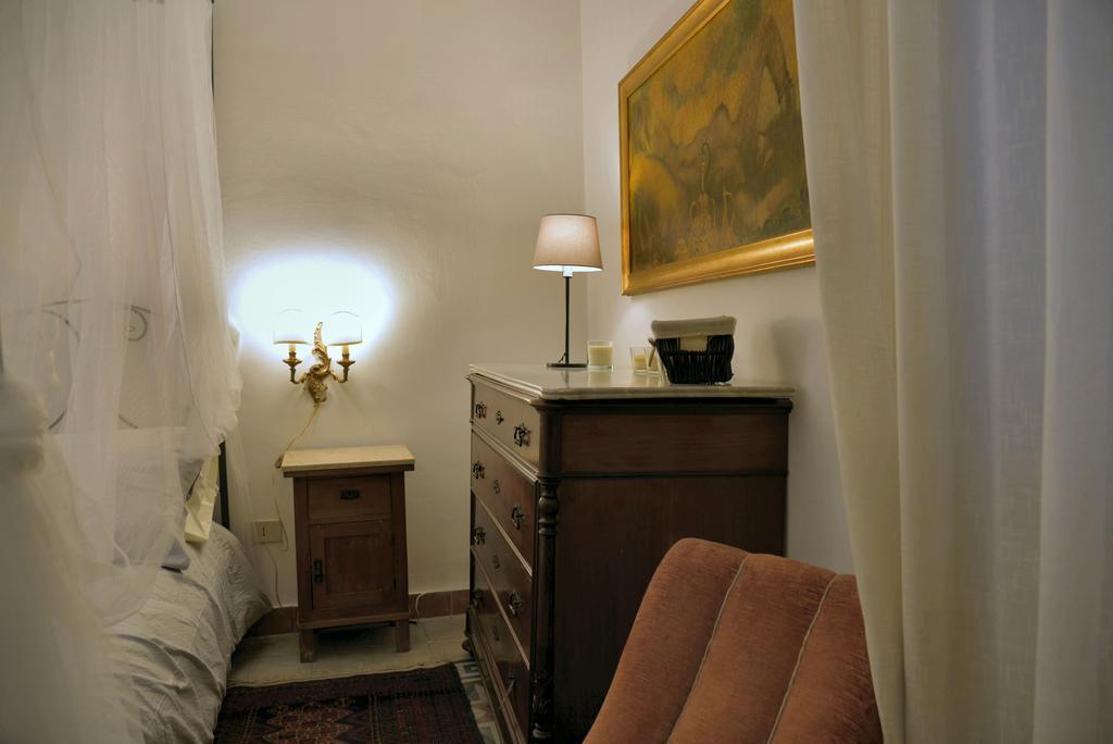 Real Teatro Umberto I Bed & Breakfast Palermo Luaran gambar